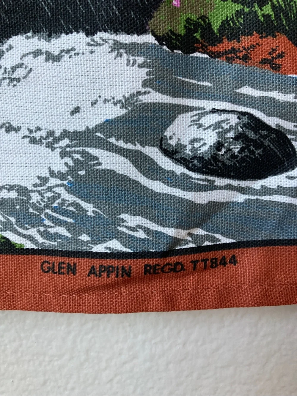 NWT Retro Highland cattle Glen Appin Scotland Scottish Tea Towel Farmhouse